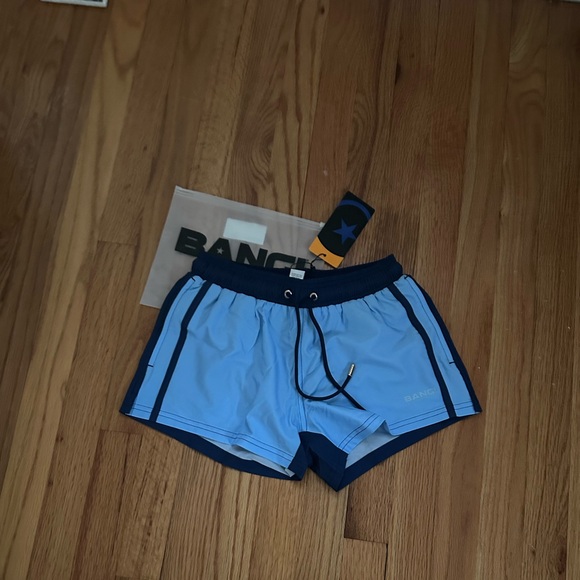 Bang Miami
Show shorts x-small
Never worn
Open to any offer - Picture 1 of 4